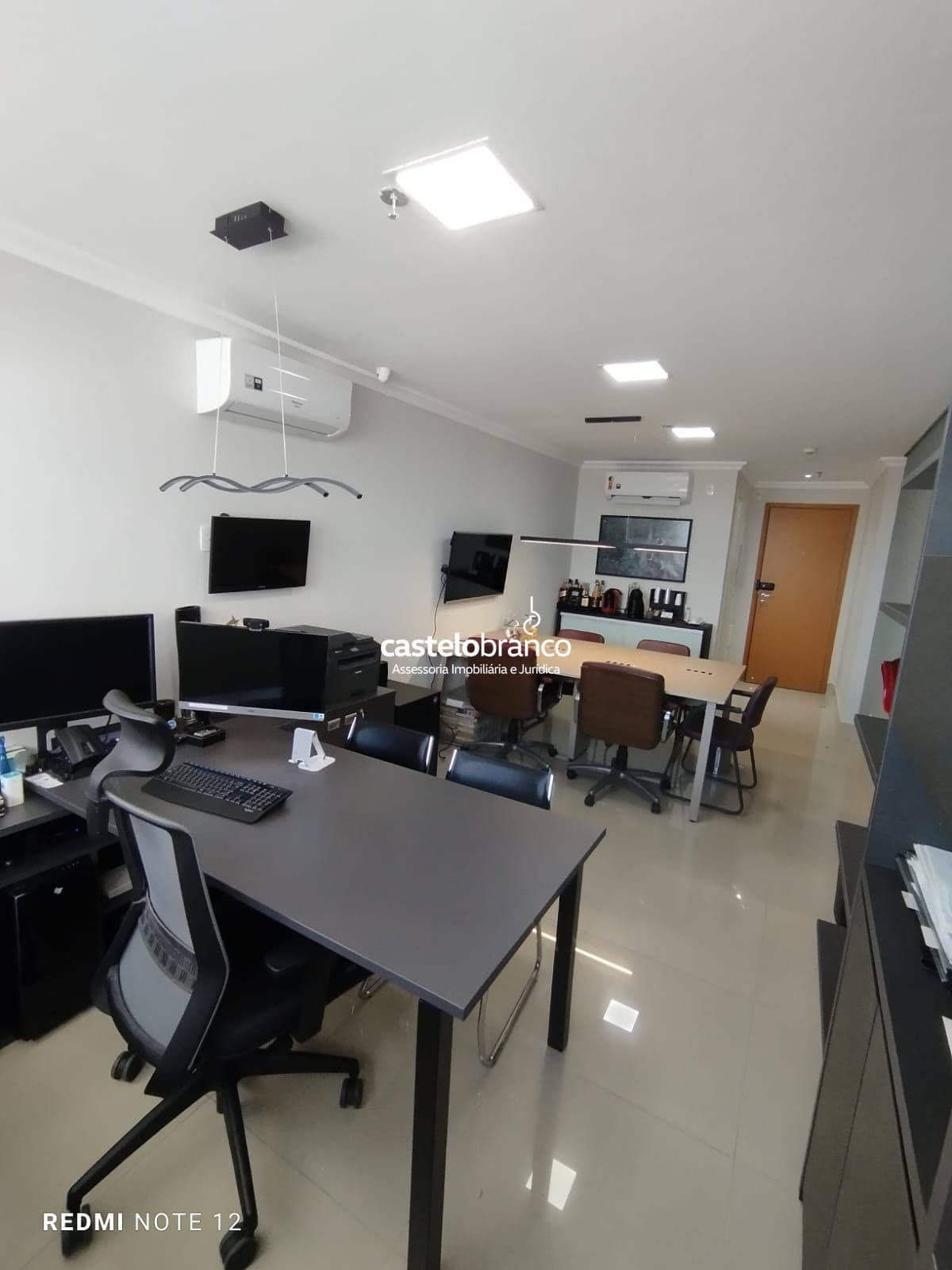 Espaço Comercial Pronto para Uso no Centro Empresarial Shopping Rio Poty
