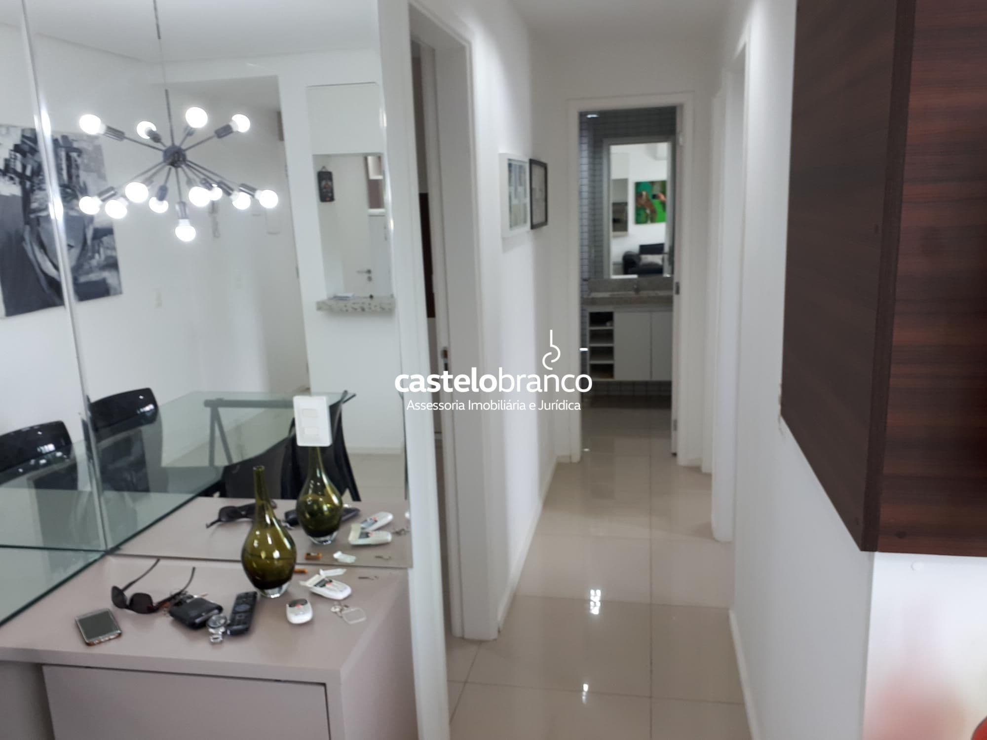 Alugo apartamento completamente mobiliado com área de lazer completa no Califórnia Home Club