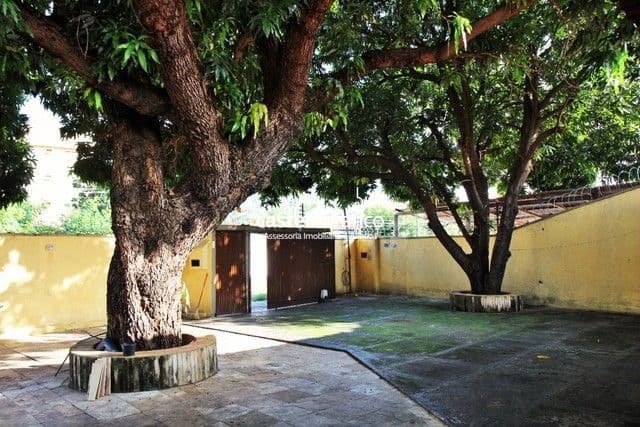 Imperdivel casa na zona leste 900m² - 4 quartos - 2 suites