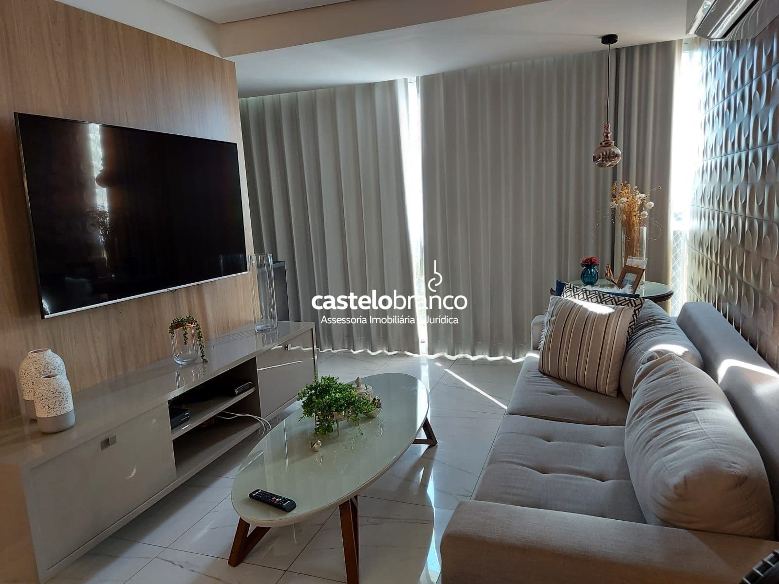 Vendo apartamento reformado em alto padrão em Teresina