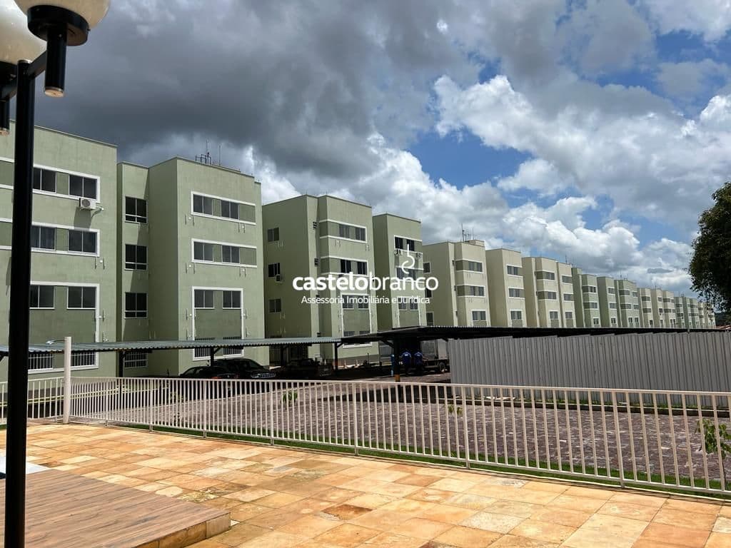 Apartamentos com área de 59,04m², contendo 03 quartos, sendo 01 suíte, 01 banheiro social, sala, cozinha, área de serviço e circulação.
