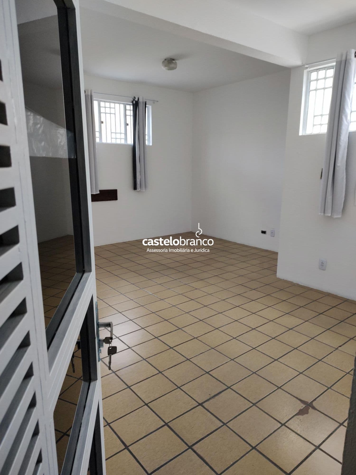 Sala Comercial Mobiliada no Polo Saúde de Teresina