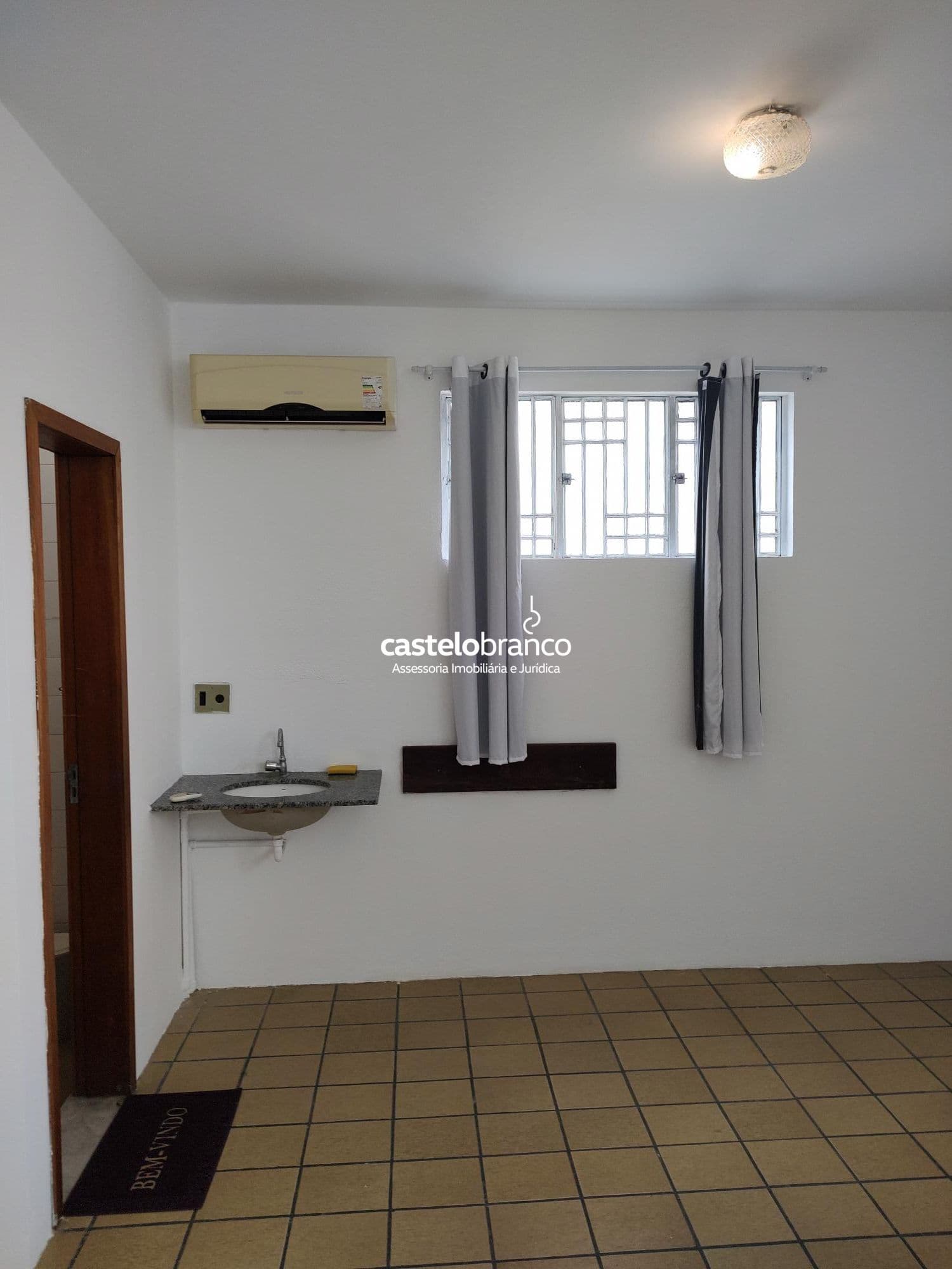 Sala Comercial Mobiliada no Polo Saúde de Teresina